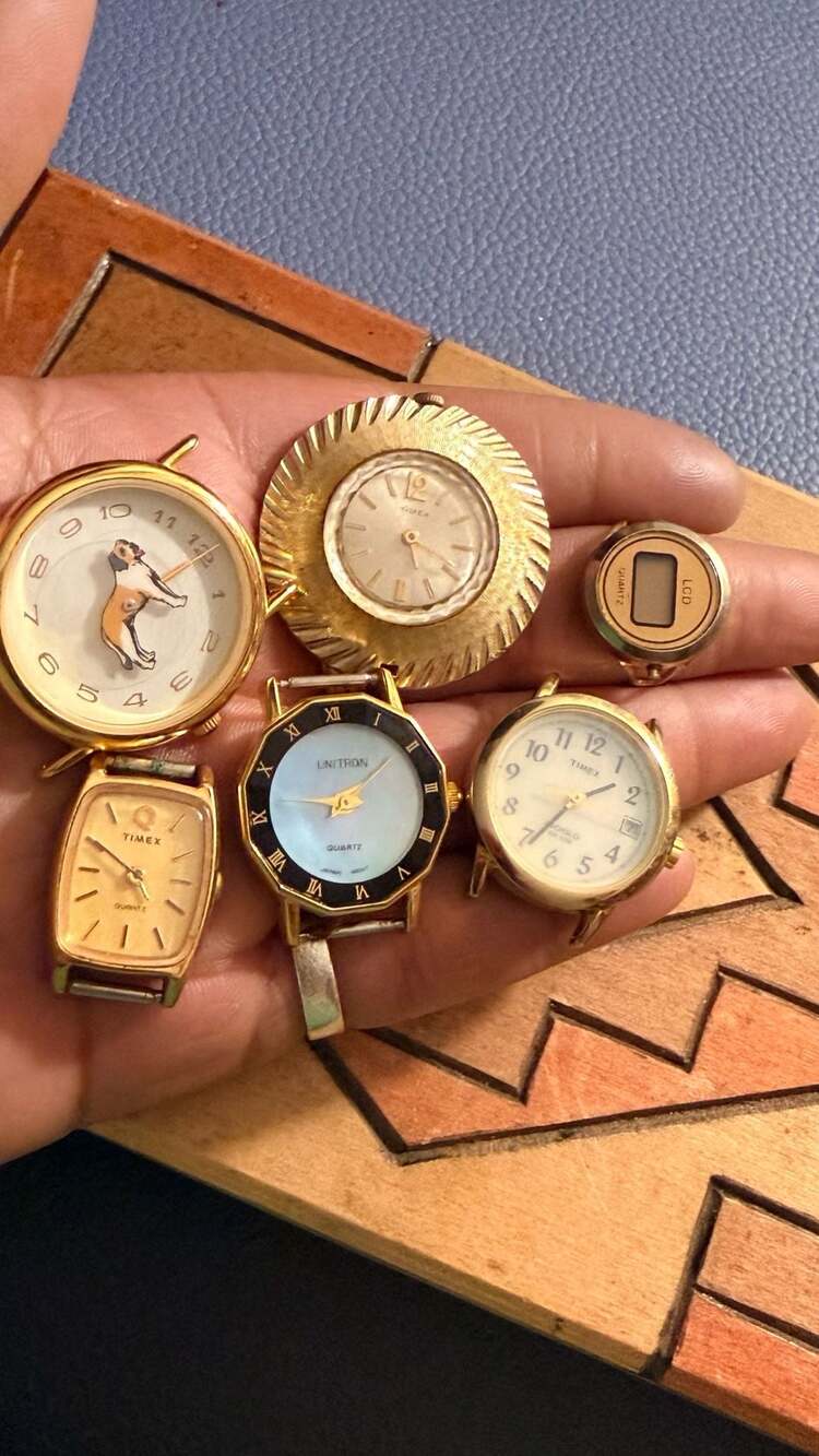 Vintage Assorted Watch Lot